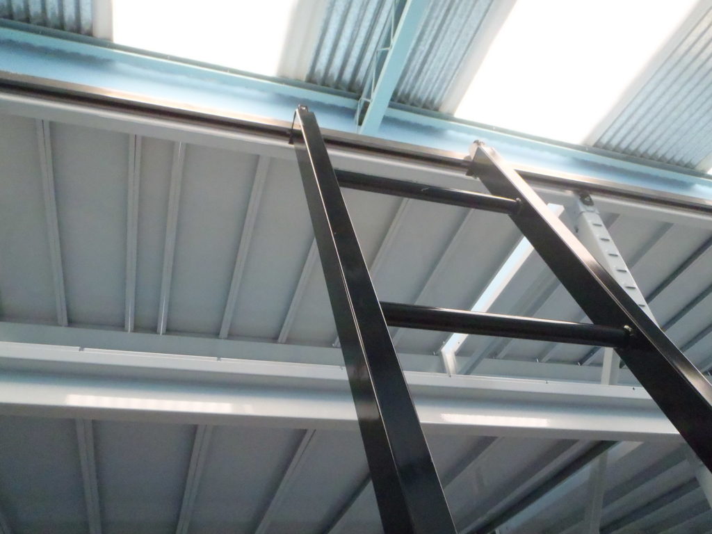 Escaleras con Riel – Samaras Estanterias